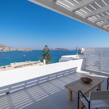 Lorenzo Studios And Suites Paros Науса Екстериор снимка