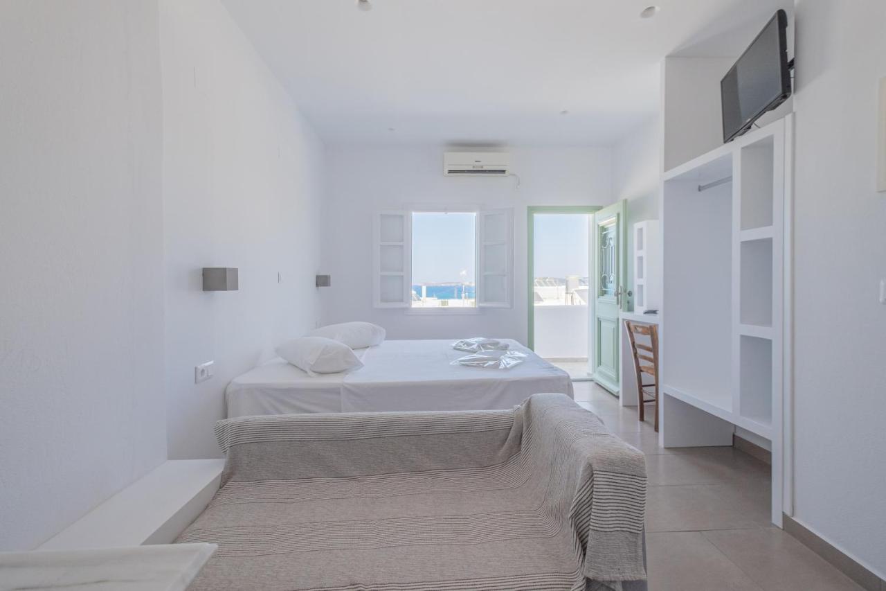 Lorenzo Studios And Suites Paros Науса Екстериор снимка