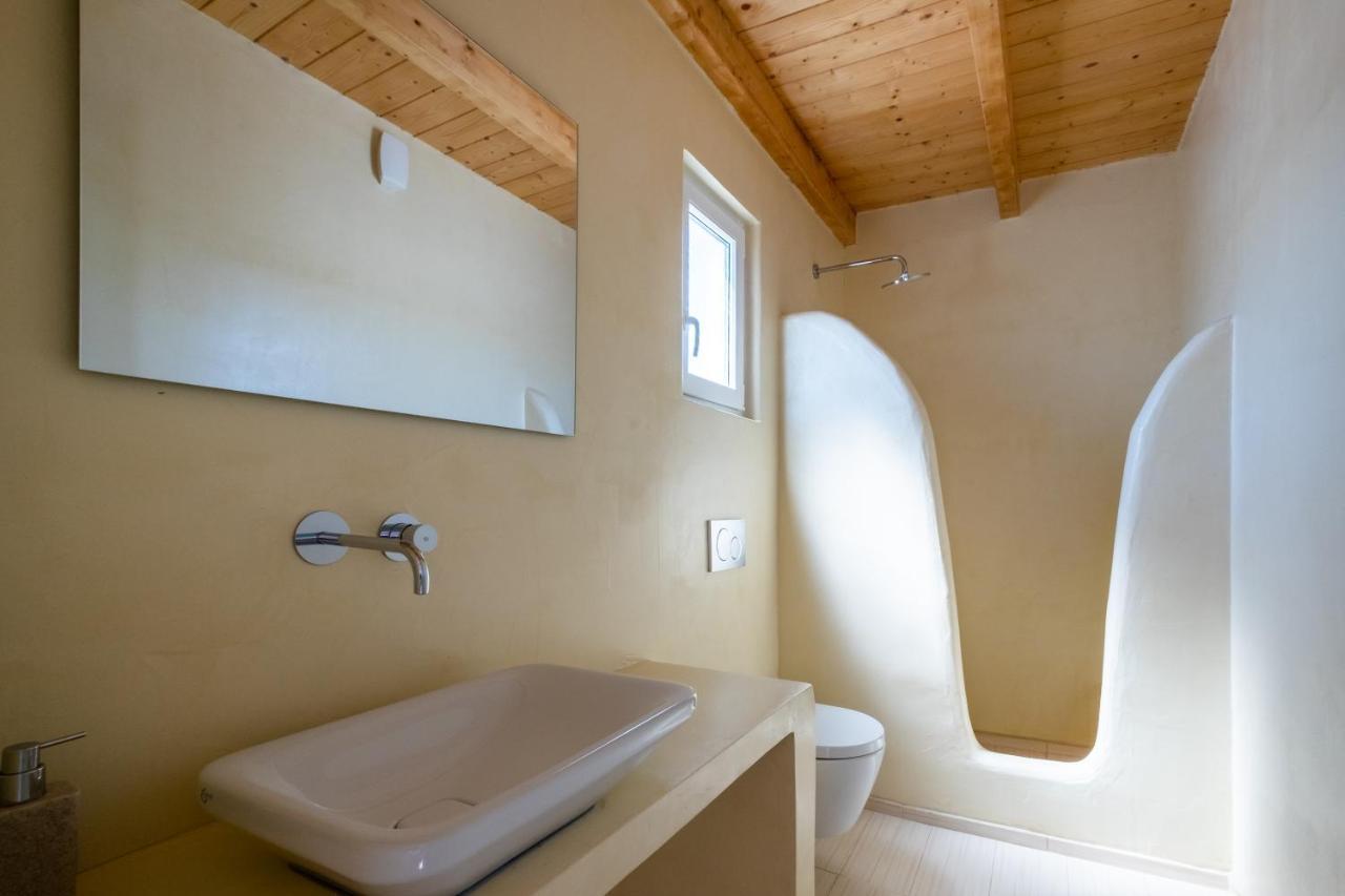Lorenzo Studios And Suites Paros Науса Екстериор снимка