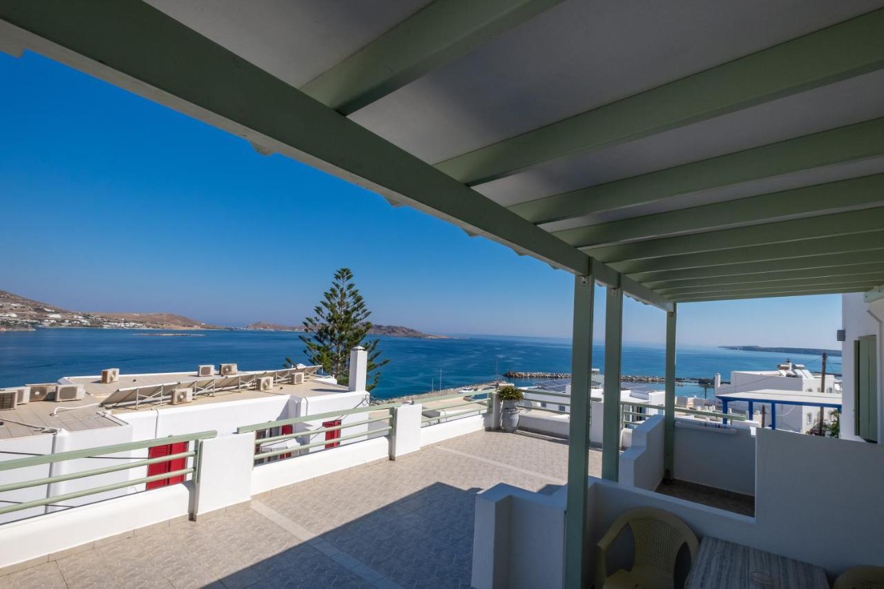 Lorenzo Studios And Suites Paros Науса Екстериор снимка