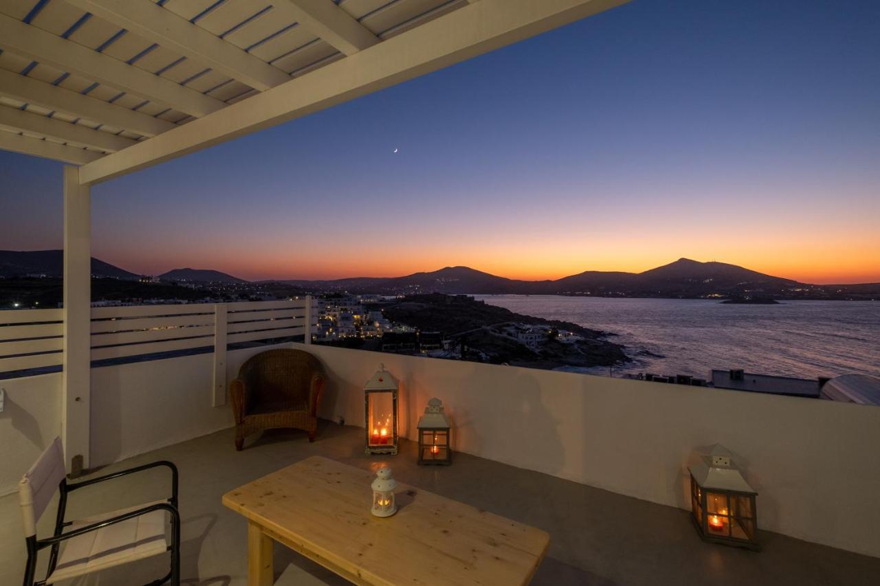 Lorenzo Studios And Suites Paros Науса Екстериор снимка