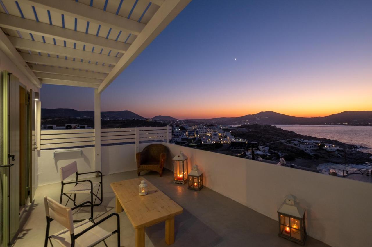 Lorenzo Studios And Suites Paros Науса Екстериор снимка